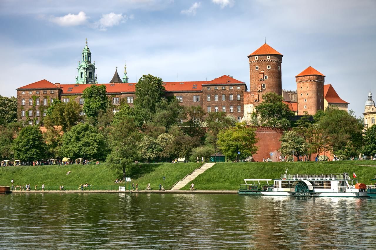 Апартаменты Wawel Apartments - Riverside Castle Краков